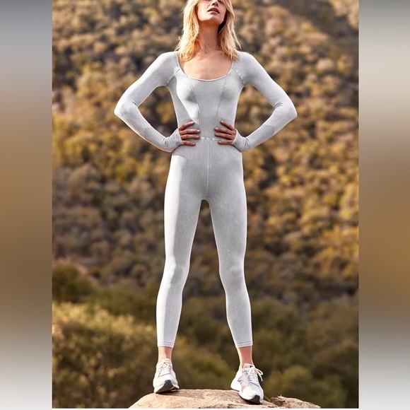 FREE PEOPLE Good Karma Long Sleeves Onesie - Picture 2 of 14